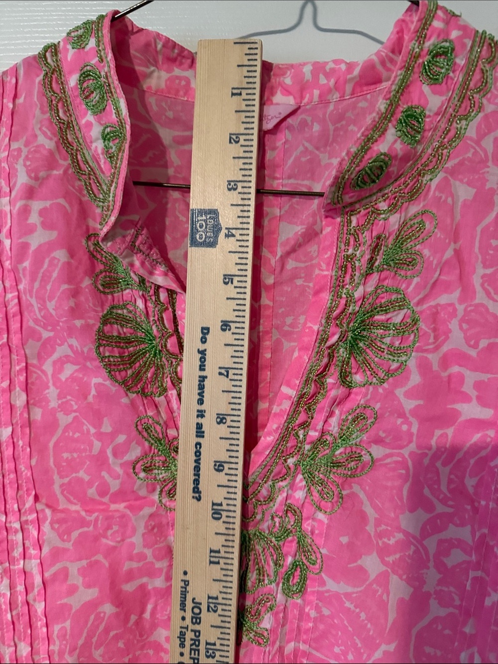 Lilly Pulitzer Hot Pink Printed Tunic with Green Embroidered V-Neck - Picture 10 of 11